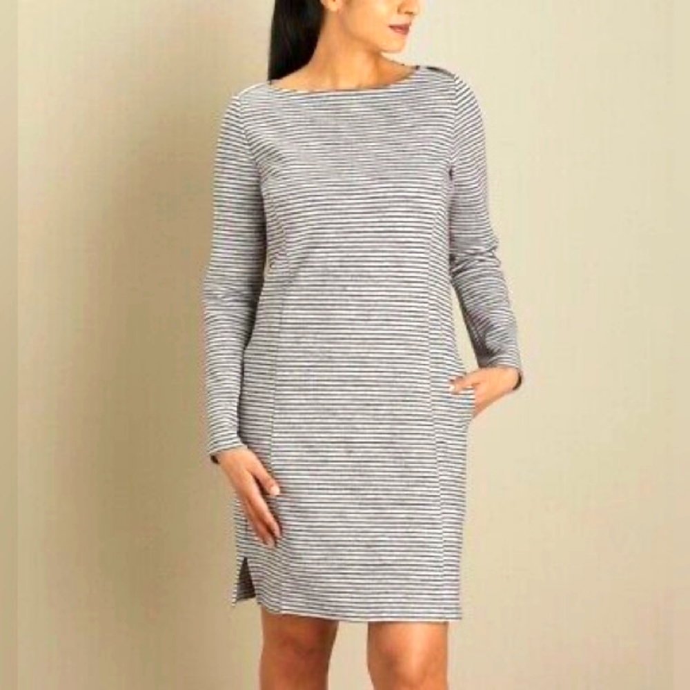 Duluth Trading Co Striped Long-Sleeve Shift Dress in White and Black